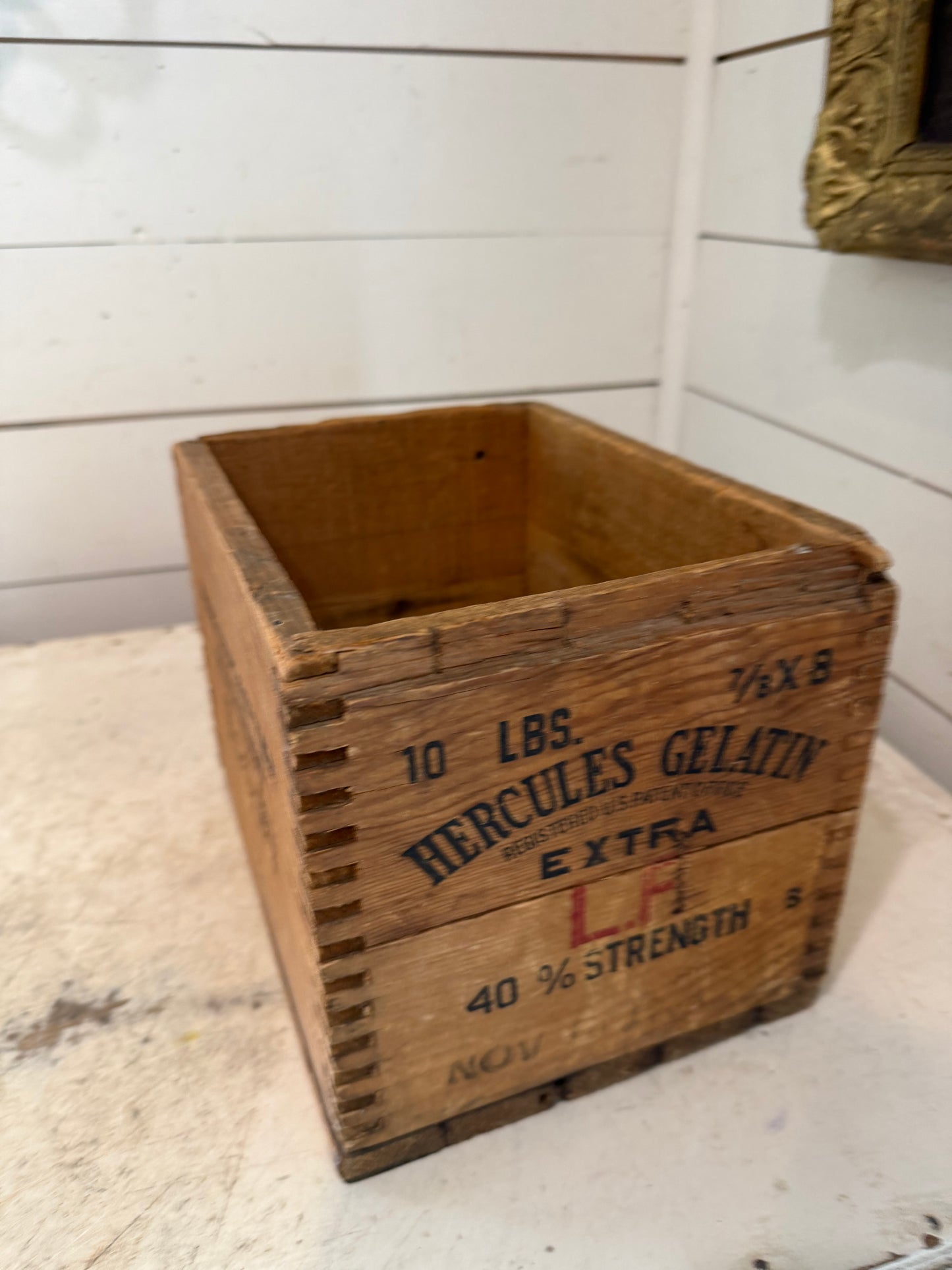 Vintage Hercules dynamite box