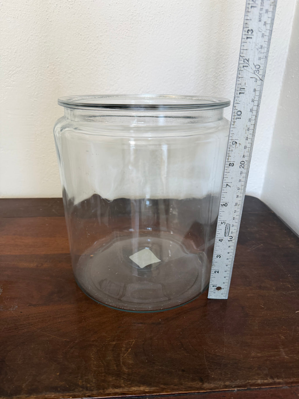 Two gallon clear crock