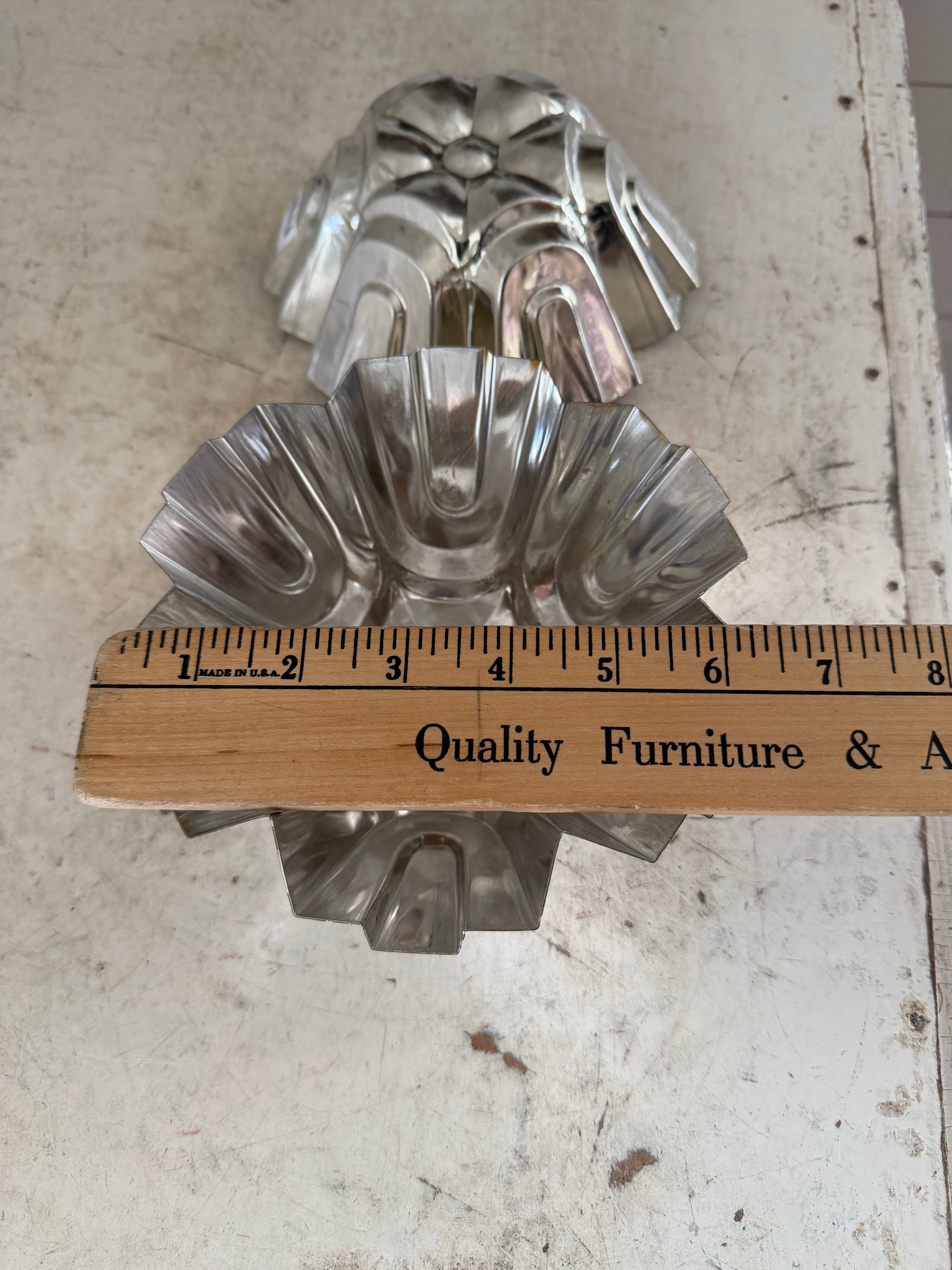 Large Metal Tart Tin - Sold Individually