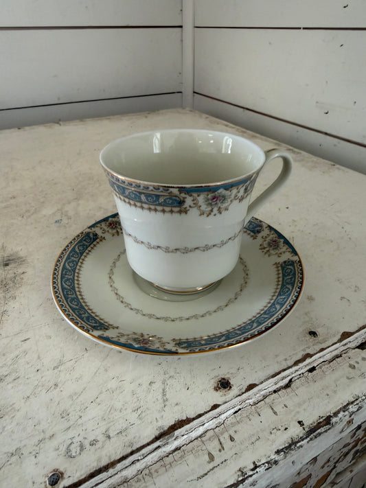 Mikasa Lexington Teacup and Saucer Set