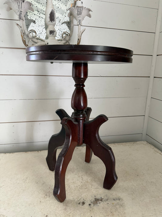 Plant stand will get makeover