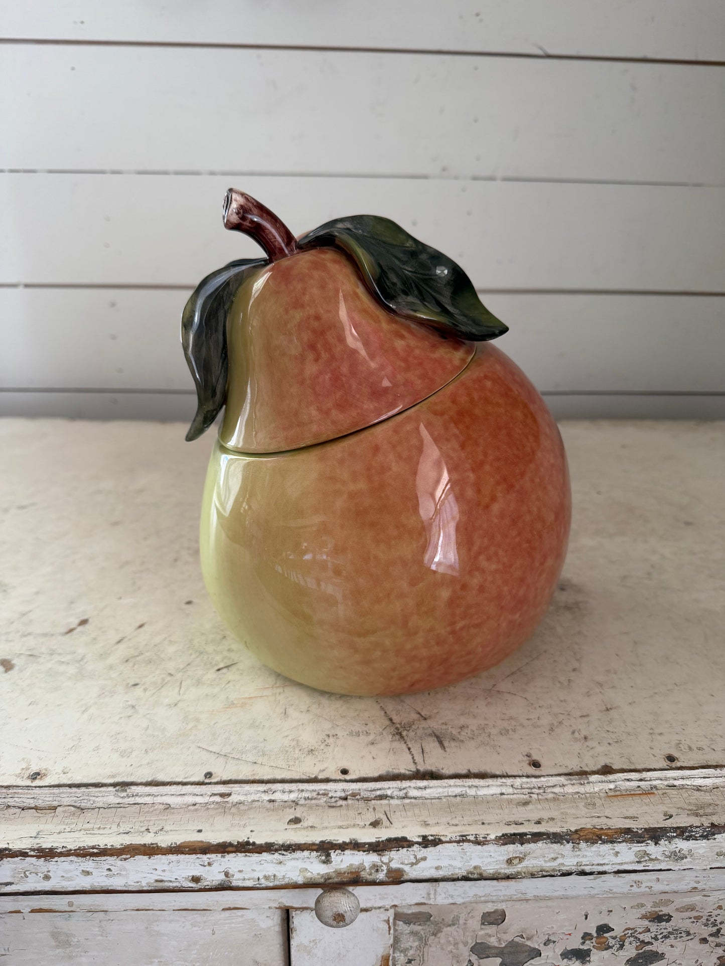 Harry and David Pear cookie jar