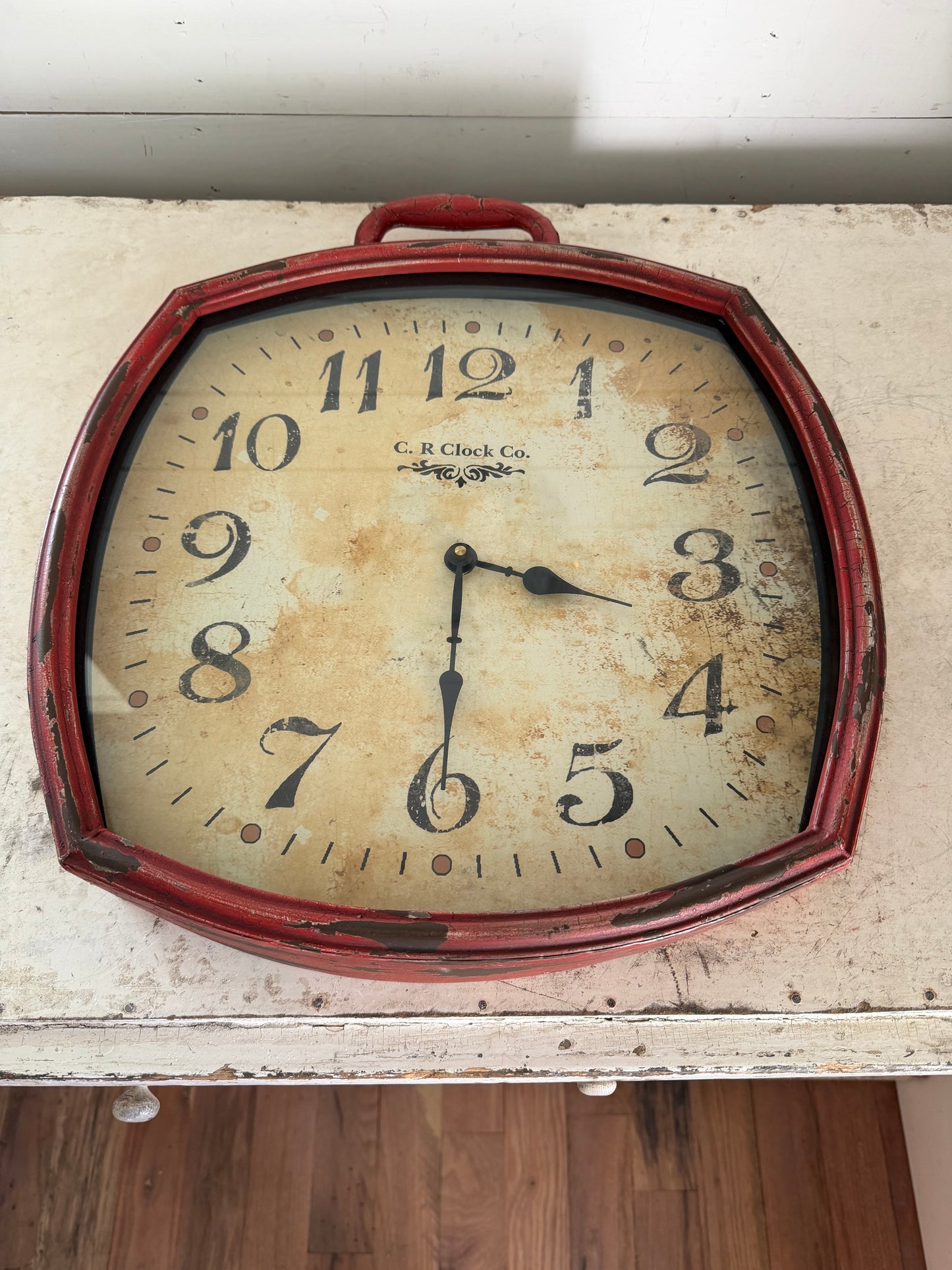 Large Wall clock will get makeover