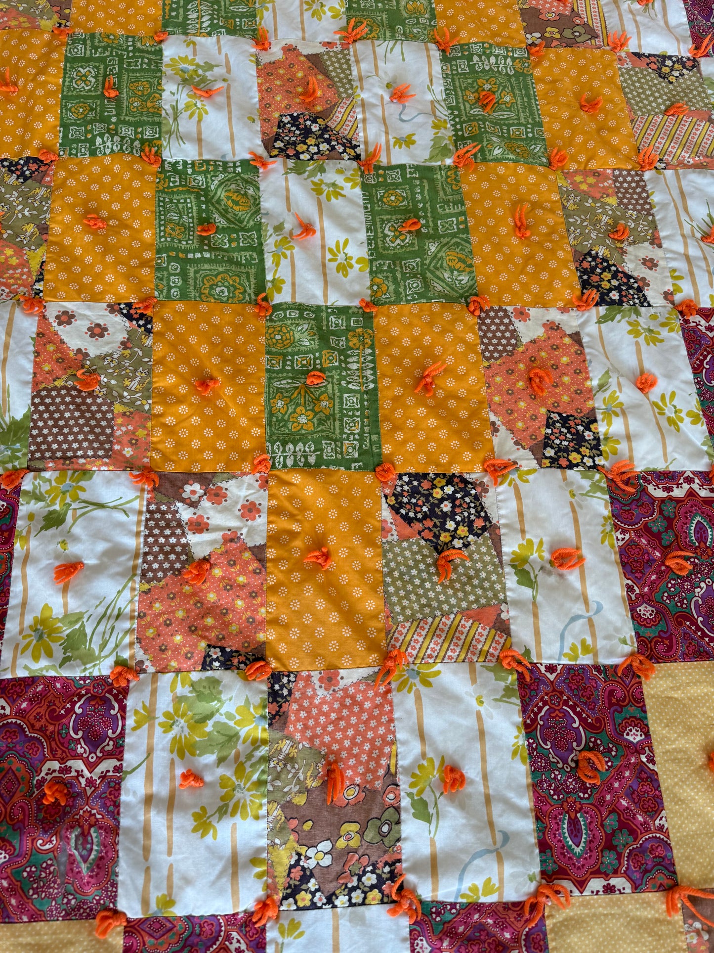 Full size hand pieces quilt in yellow, orange and green - has some wear as shown