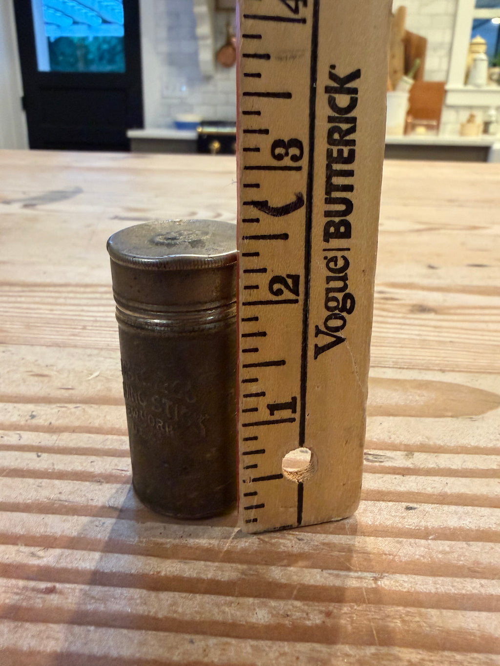 Antique Colgate & Co. Shaving Stick Tin: Early 1900s Grooming Collectible
