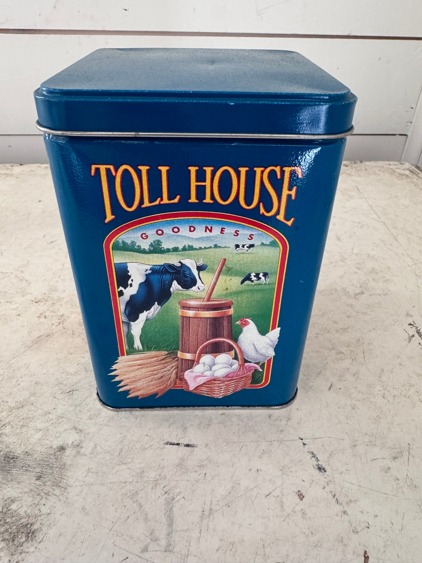 Nestle Toll House Limited Edition Cookie Tin