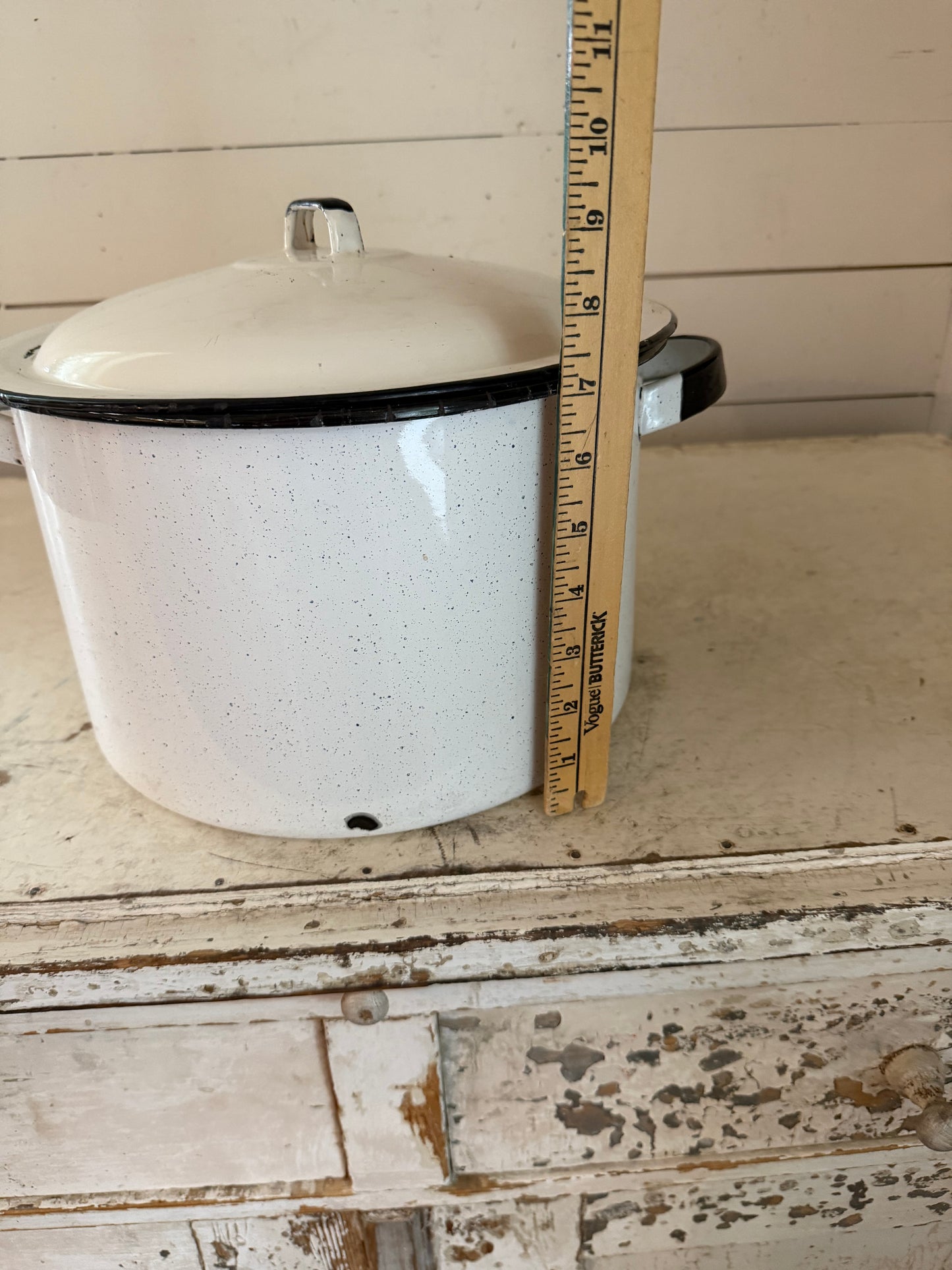 Vintage Enamel Pot with Lid - White Stockpot with Black Trim, Farmhouse Kitchen Decor, Enamelware Soup Pot for Rustic Cooking