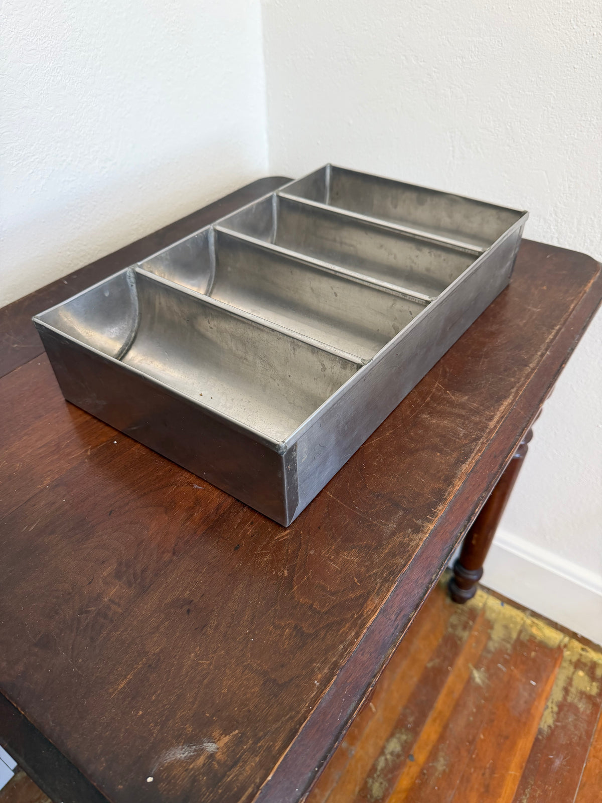 commercial 4-compartment stainless steel cutlery holder