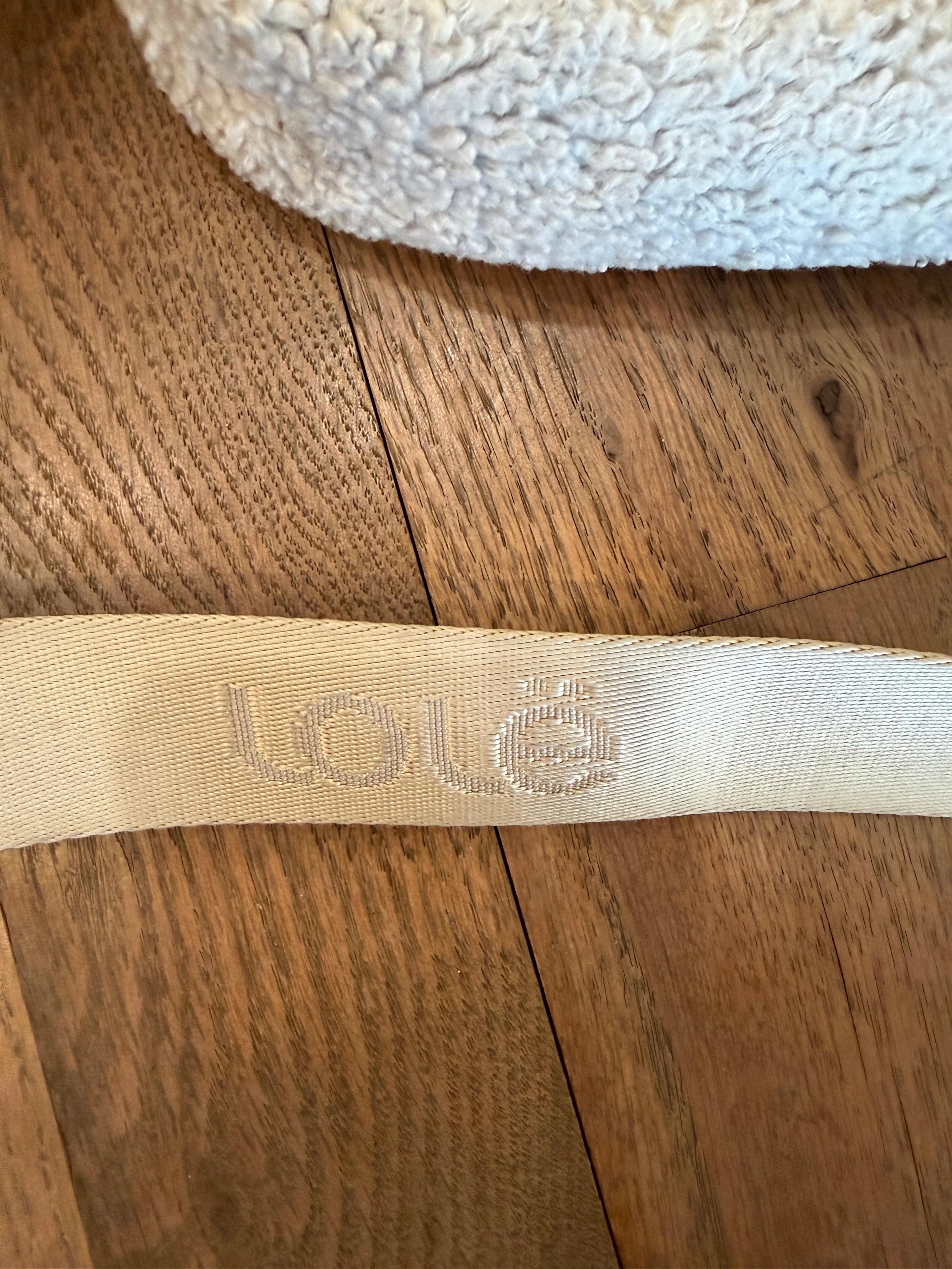 Lole cream Cross body bag