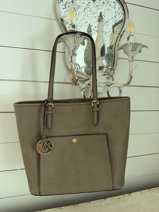 Michael Kors Jet Set Dark Dune Medium Snap Pocket Tote Leather as is