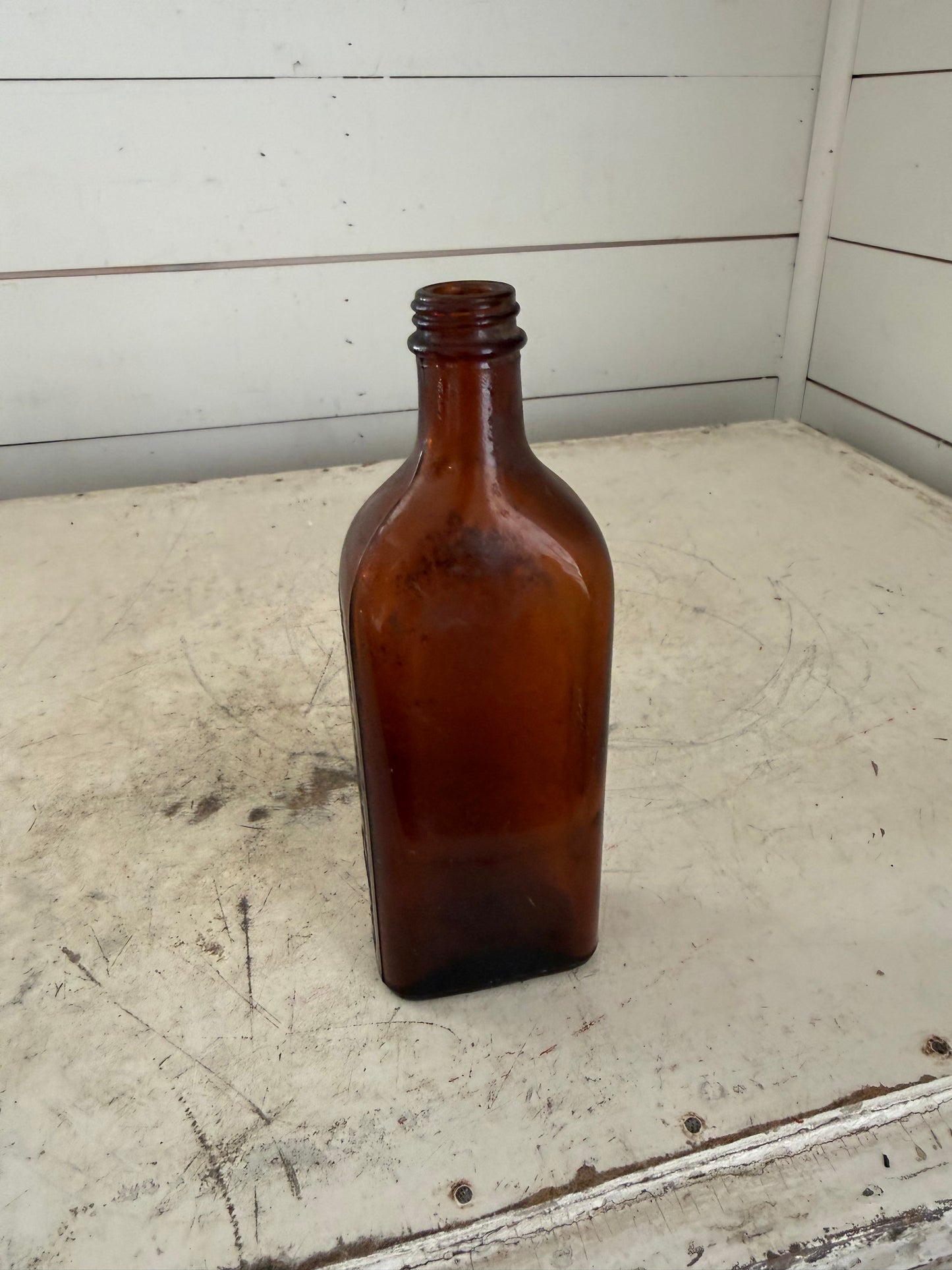Large Vintage Allen & Hanburys Amber Bottle Chemist Pharmaceutical medicine bottle antique amber glass