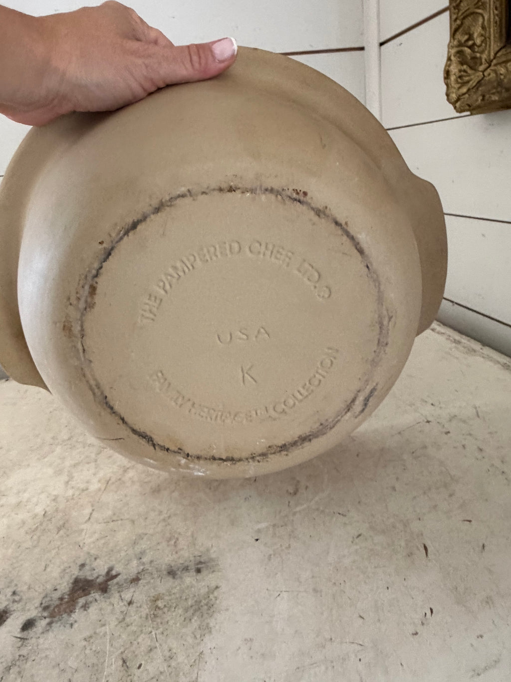 Pampered Chef Stoneware 12.5" Large Baking Bowl Dish Family Heritage Collection