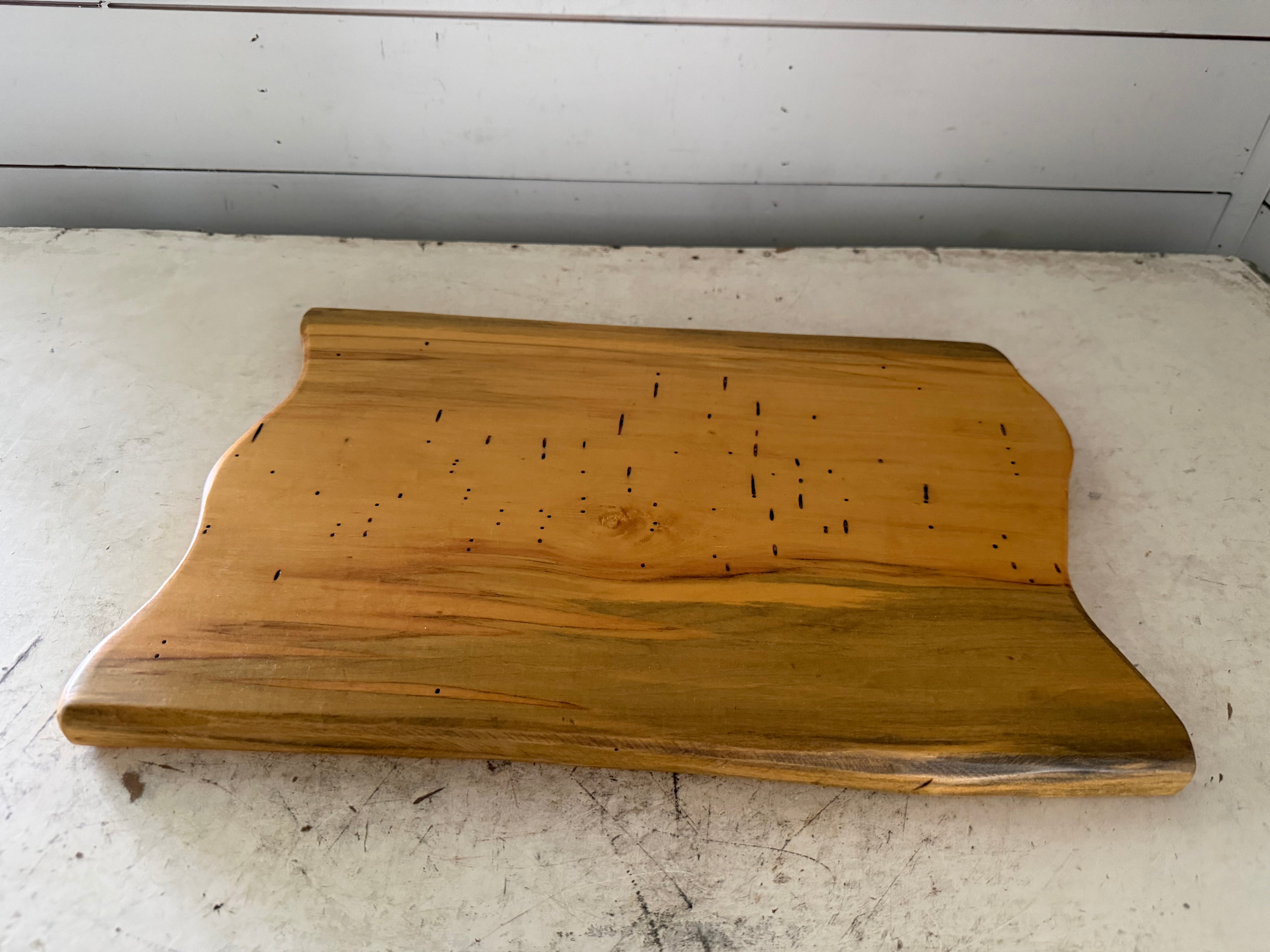 Wavy Edge Cutting Board
