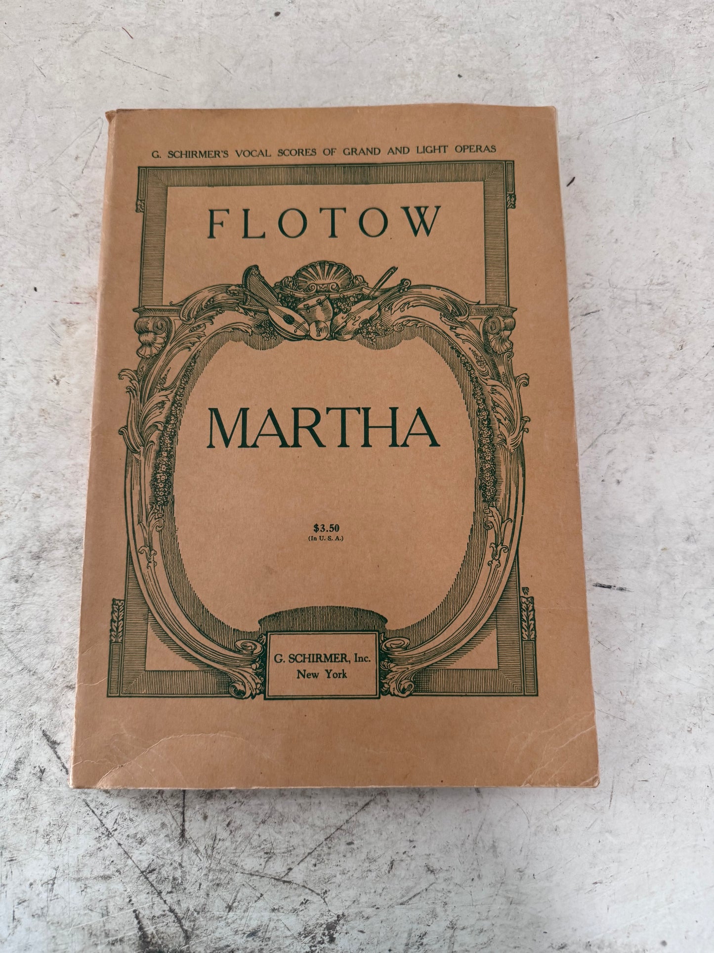 MARTHA Flowtow Opera