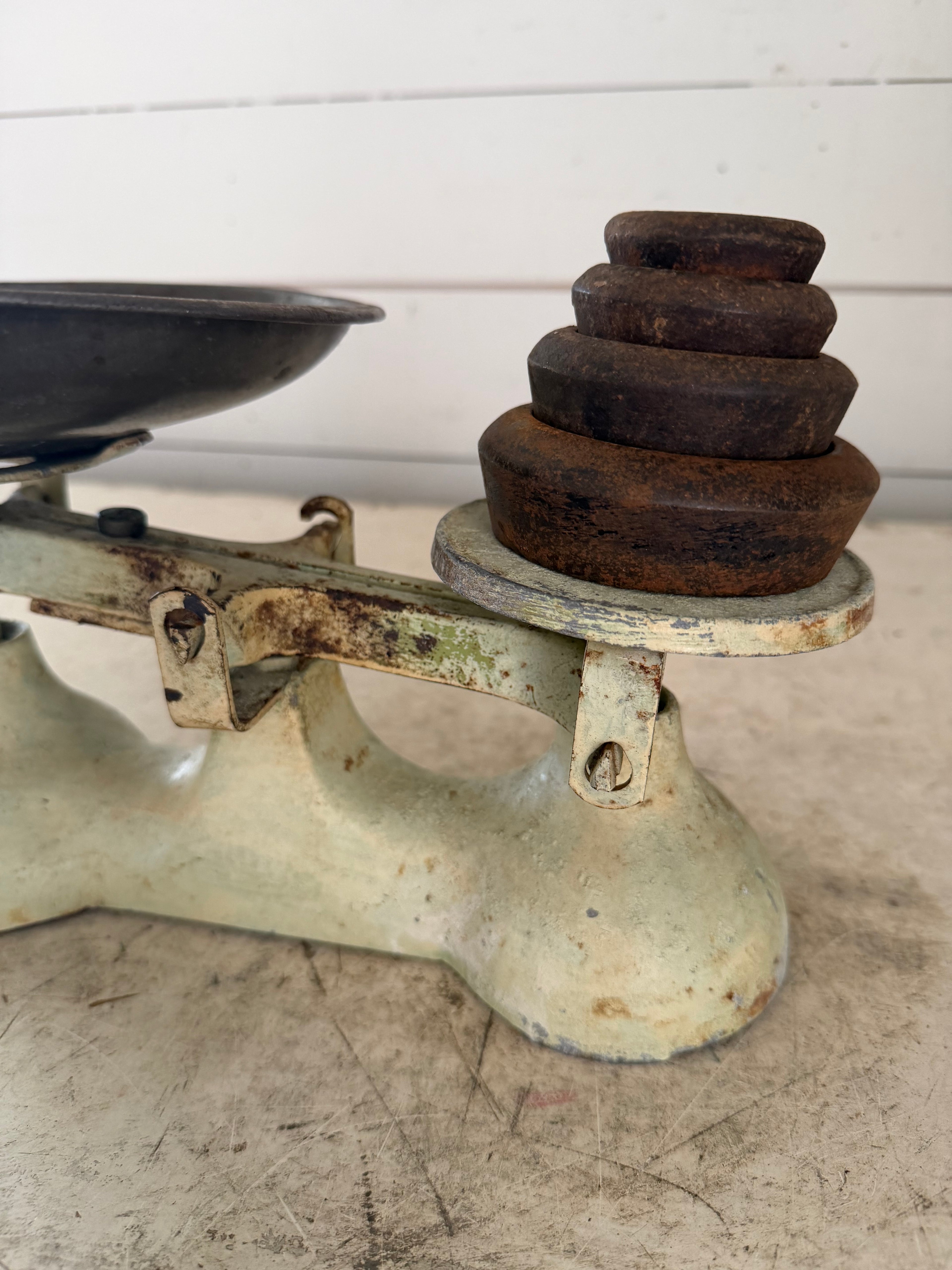 Cream Vintage Scale with weights and metal bowl