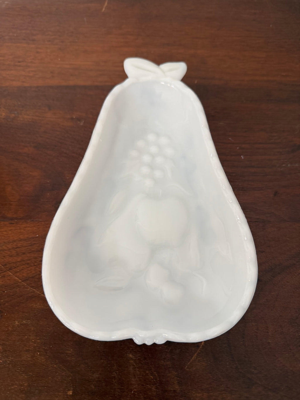 Vintage 1950s Hazel-Atlas white milk glass pear-shaped dish