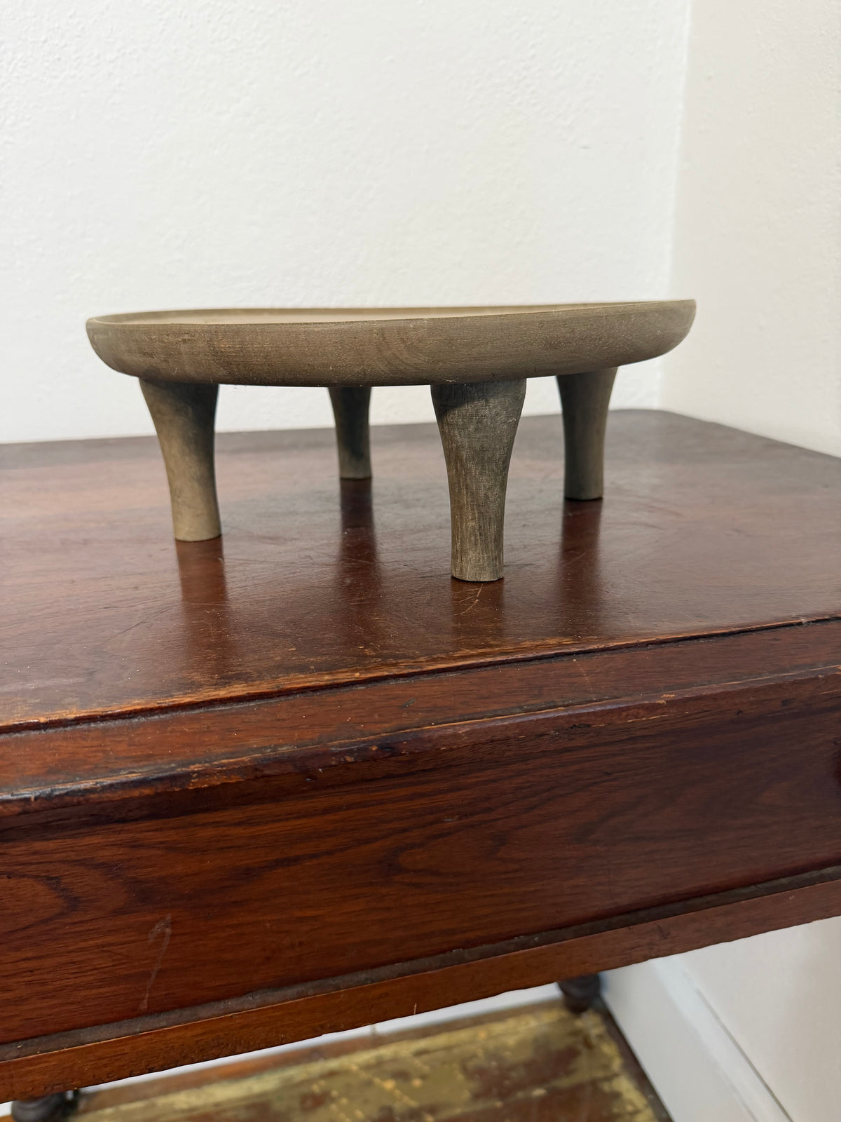 Plant stand will get makeover – Jami Ray Vintage