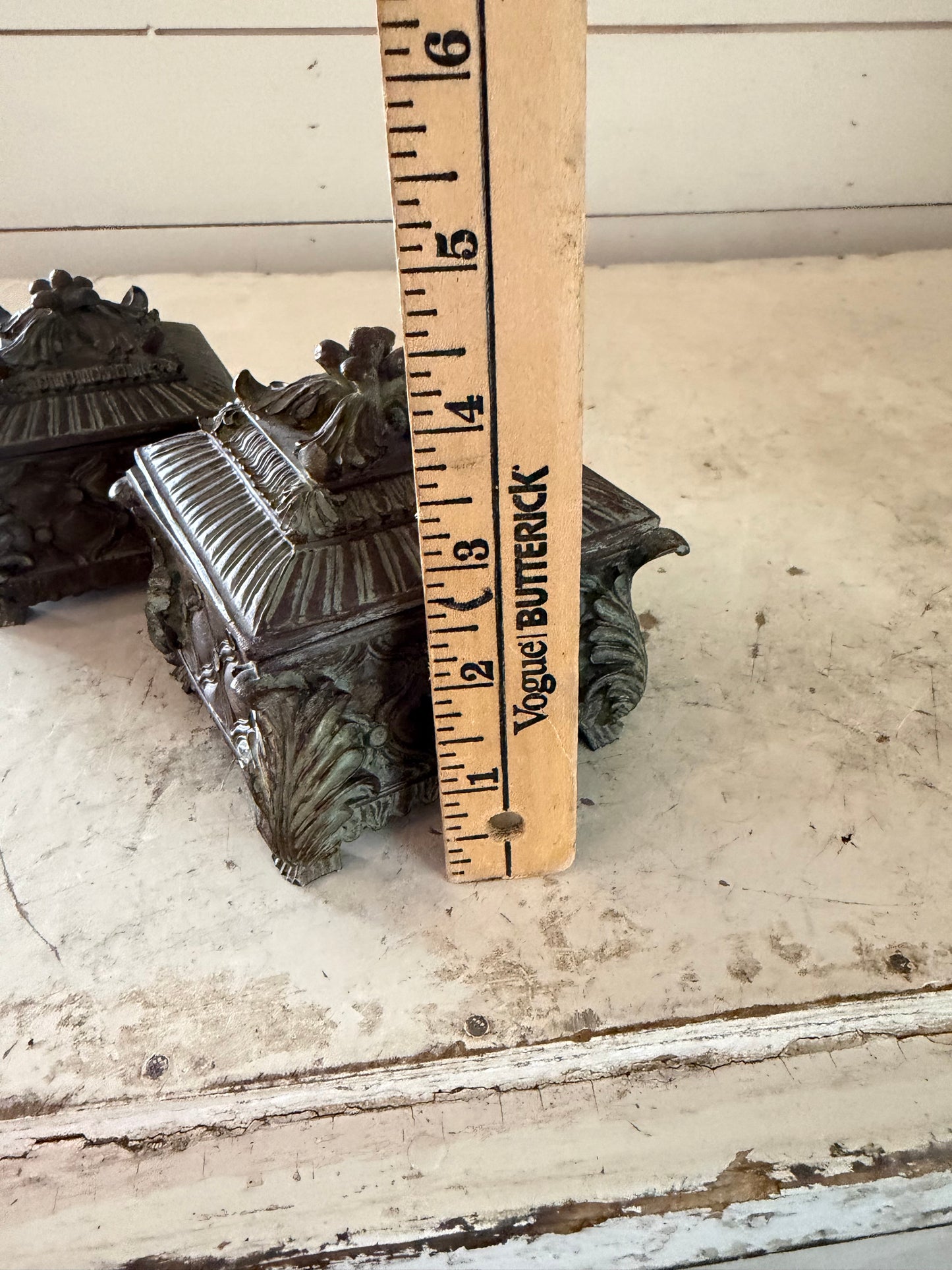Trinket dish with lid sold individually will get makeover