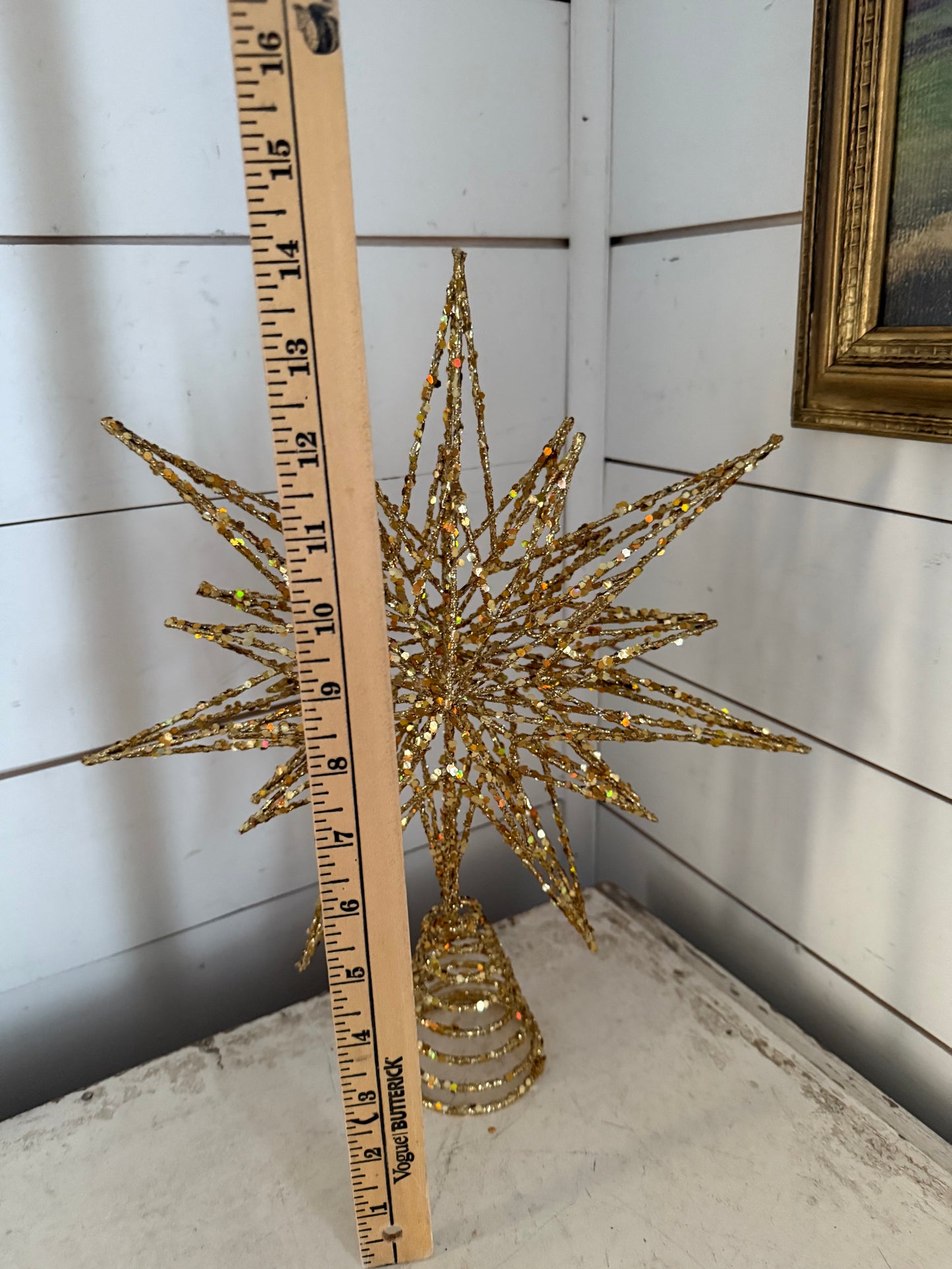 Gold Glitter Wire Star Tree topper