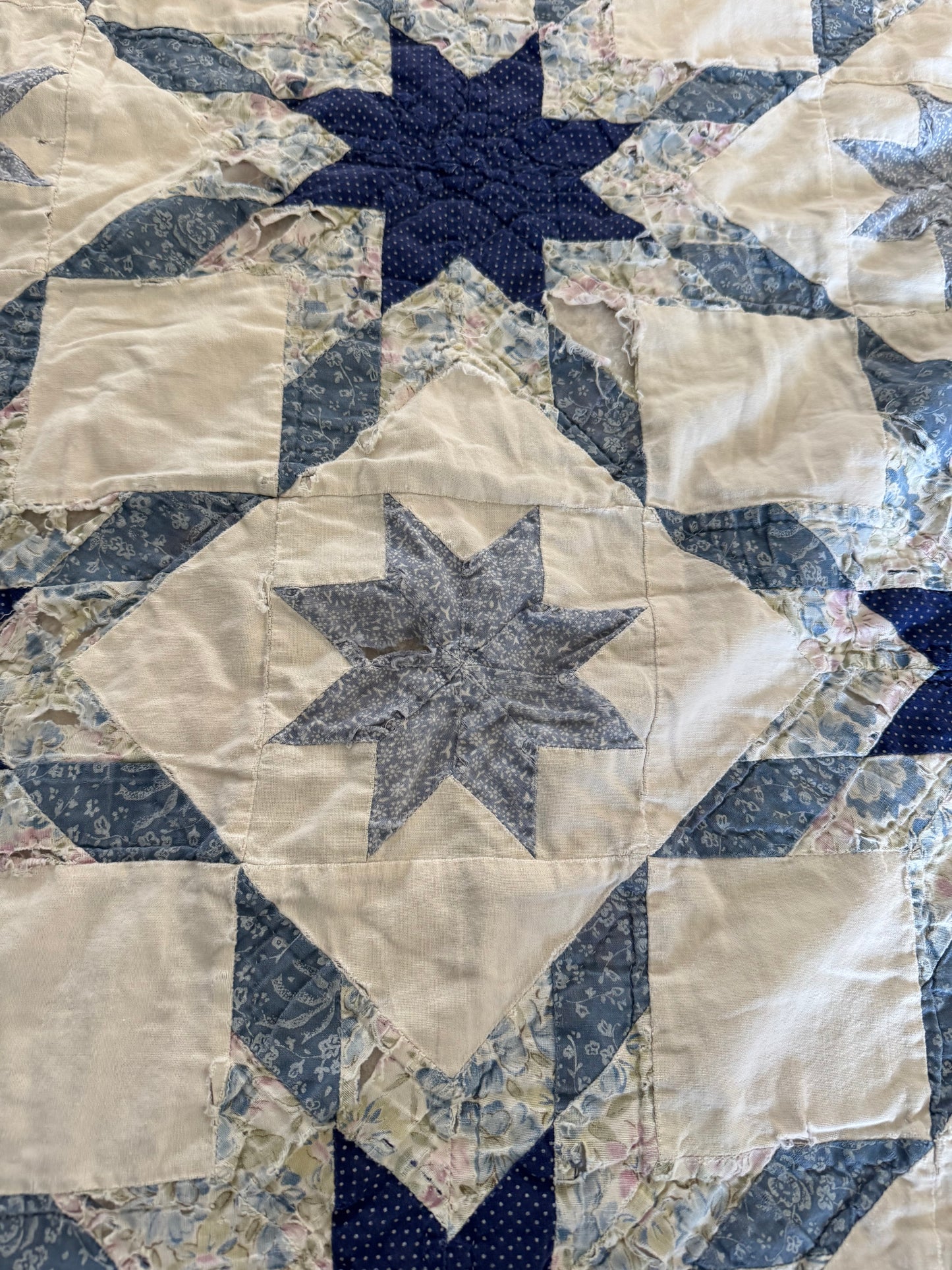 Full Size Blue Star Pieced Quilt - perfectly shabby faded and worn