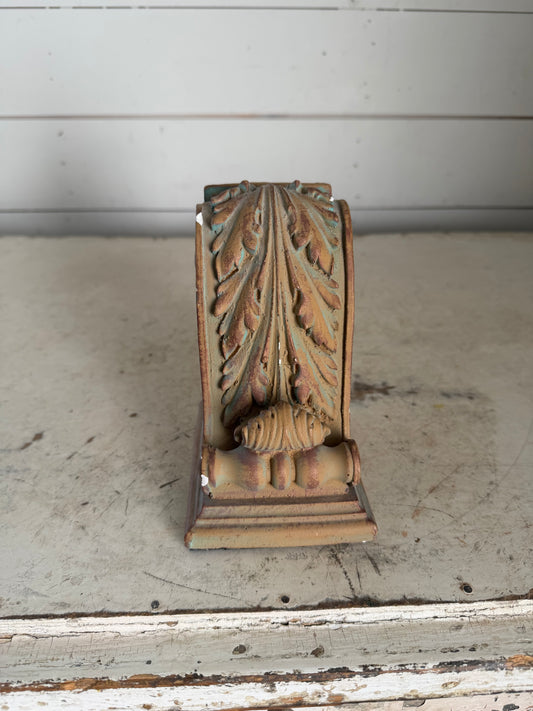 Single Resin Corbel - Will Get Makeover