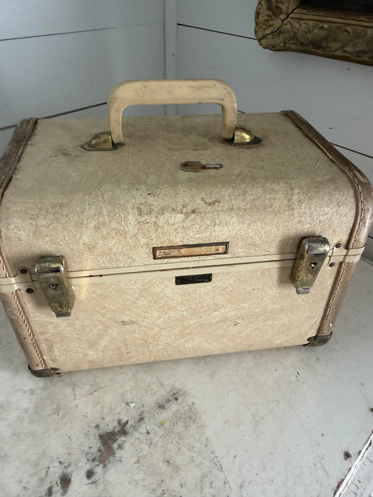 1950’s train case with key will get makeover and cleaned to the best of our ability