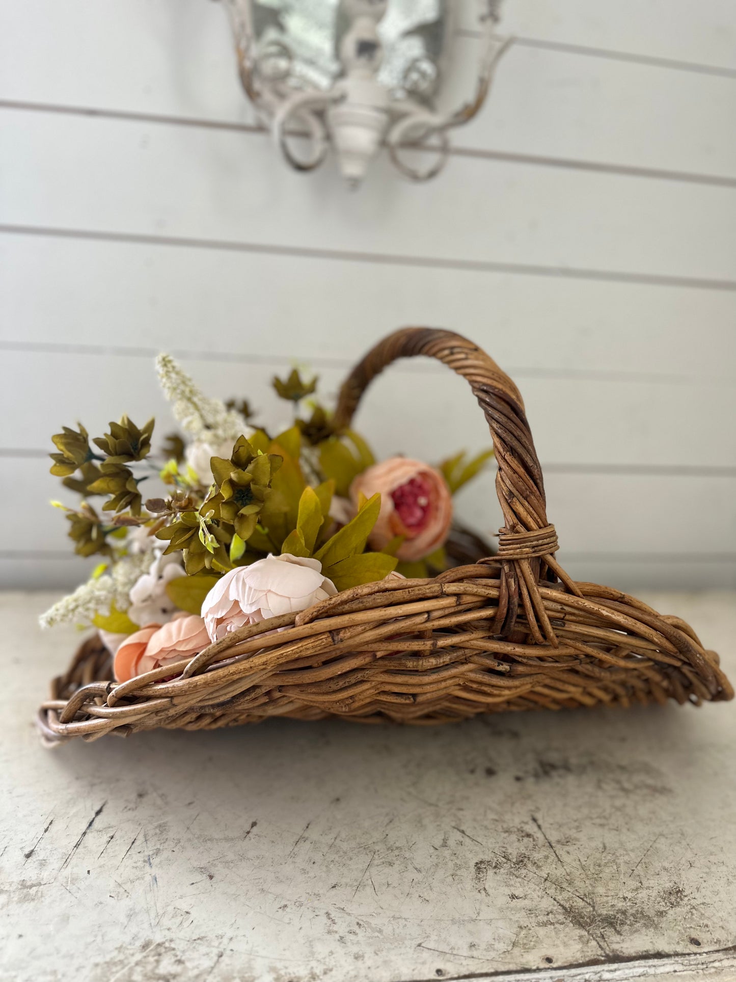 Vintage Harvest basket - not in perfect condition floral not included