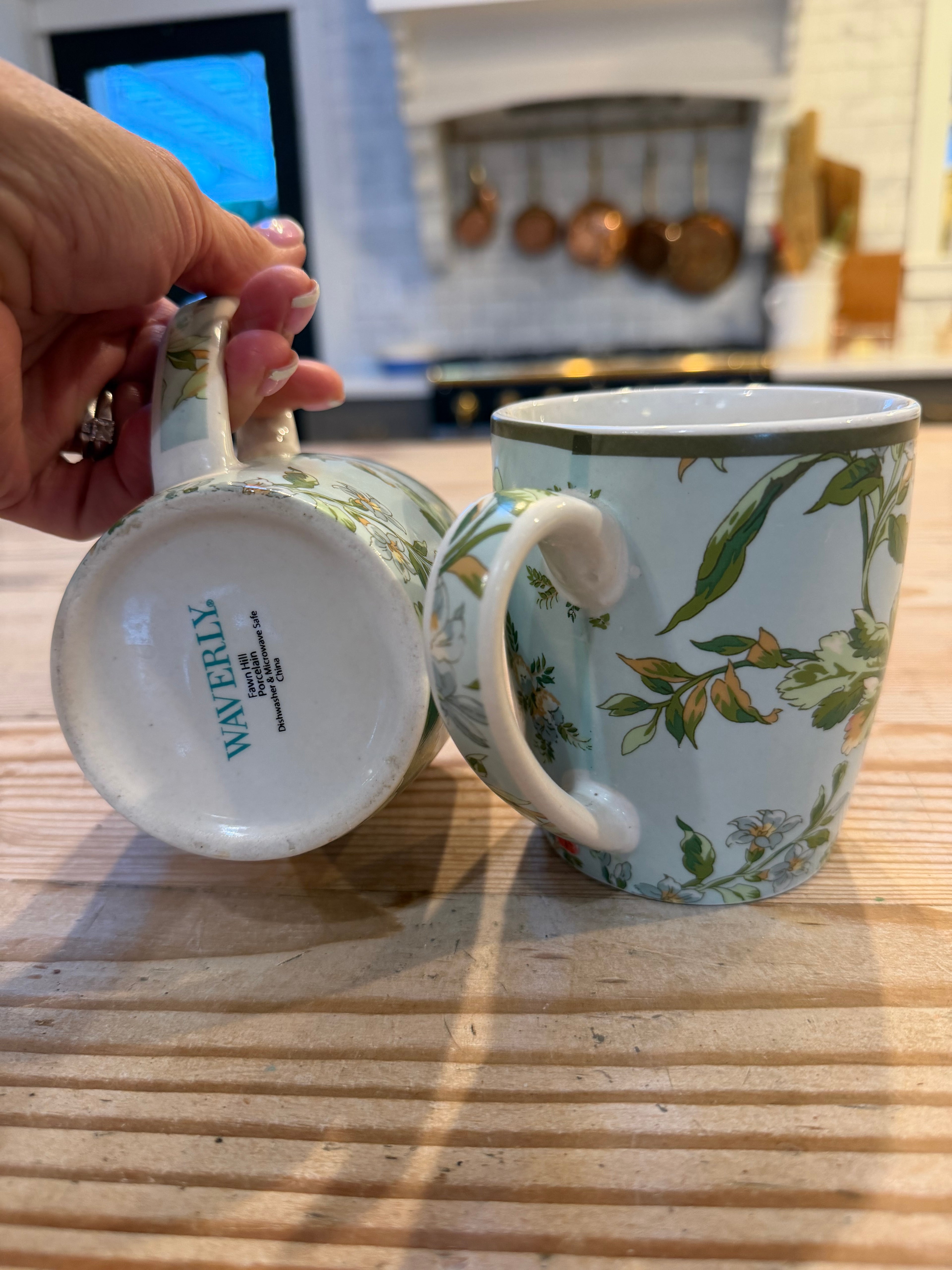Waverly mug sold individually