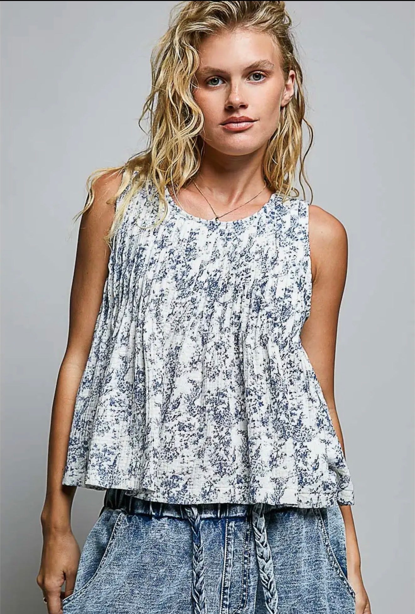 Navy Round Neck Double Gauze Pintuck Floral Sleeveless Top