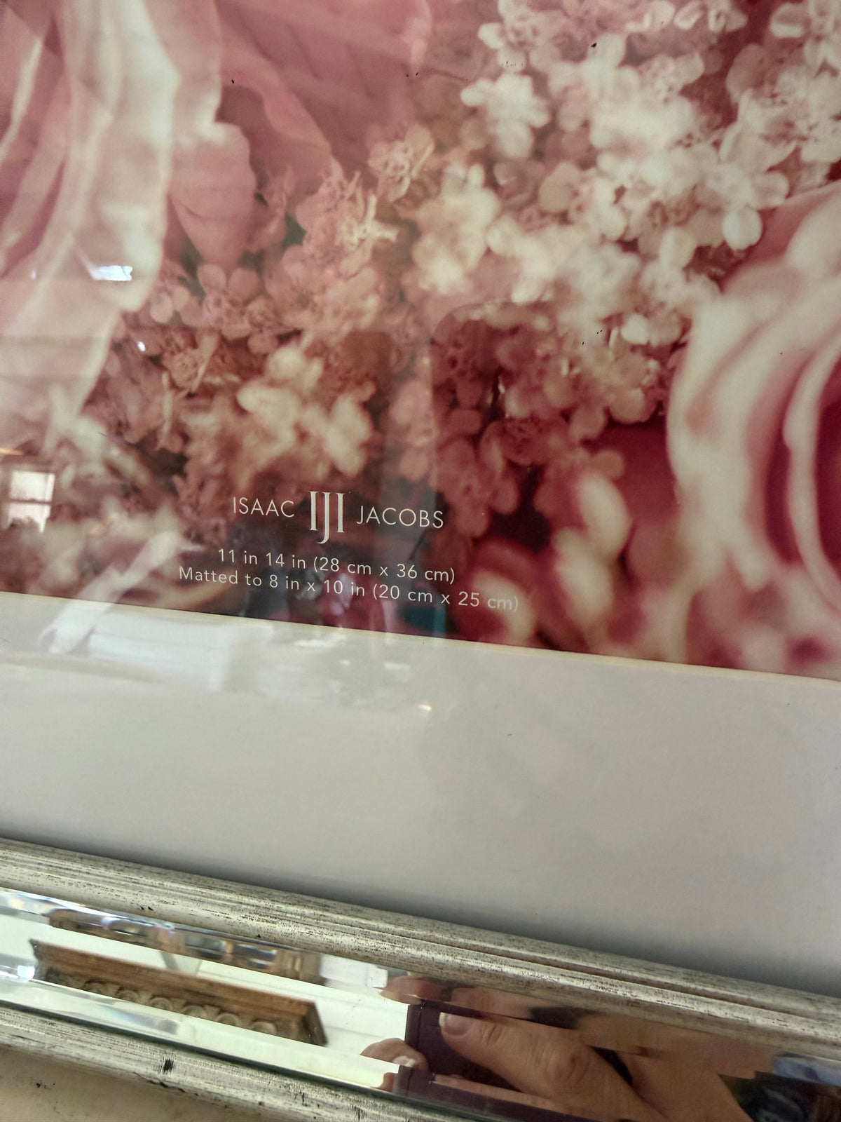 Mirrored Frame will get art and makeover sold individually