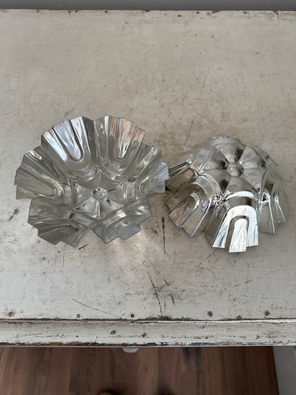 Large Metal Tart Tin - Sold Individually