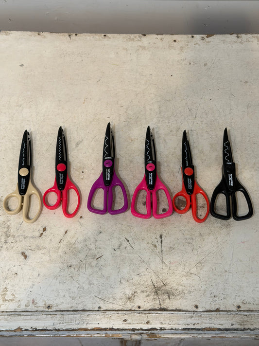 Set of 6 Edger paper and craft scissors