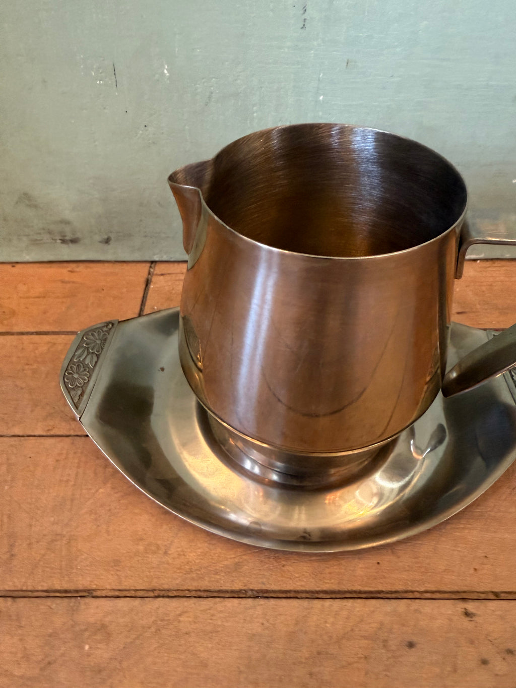 Stainless Creamer with Tray