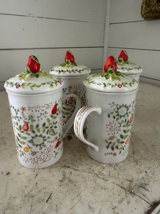 Lady Jayne Ltd. porcelain tea mugs with lids featuring a festive fruit and foliage pattern - sold individually ￼