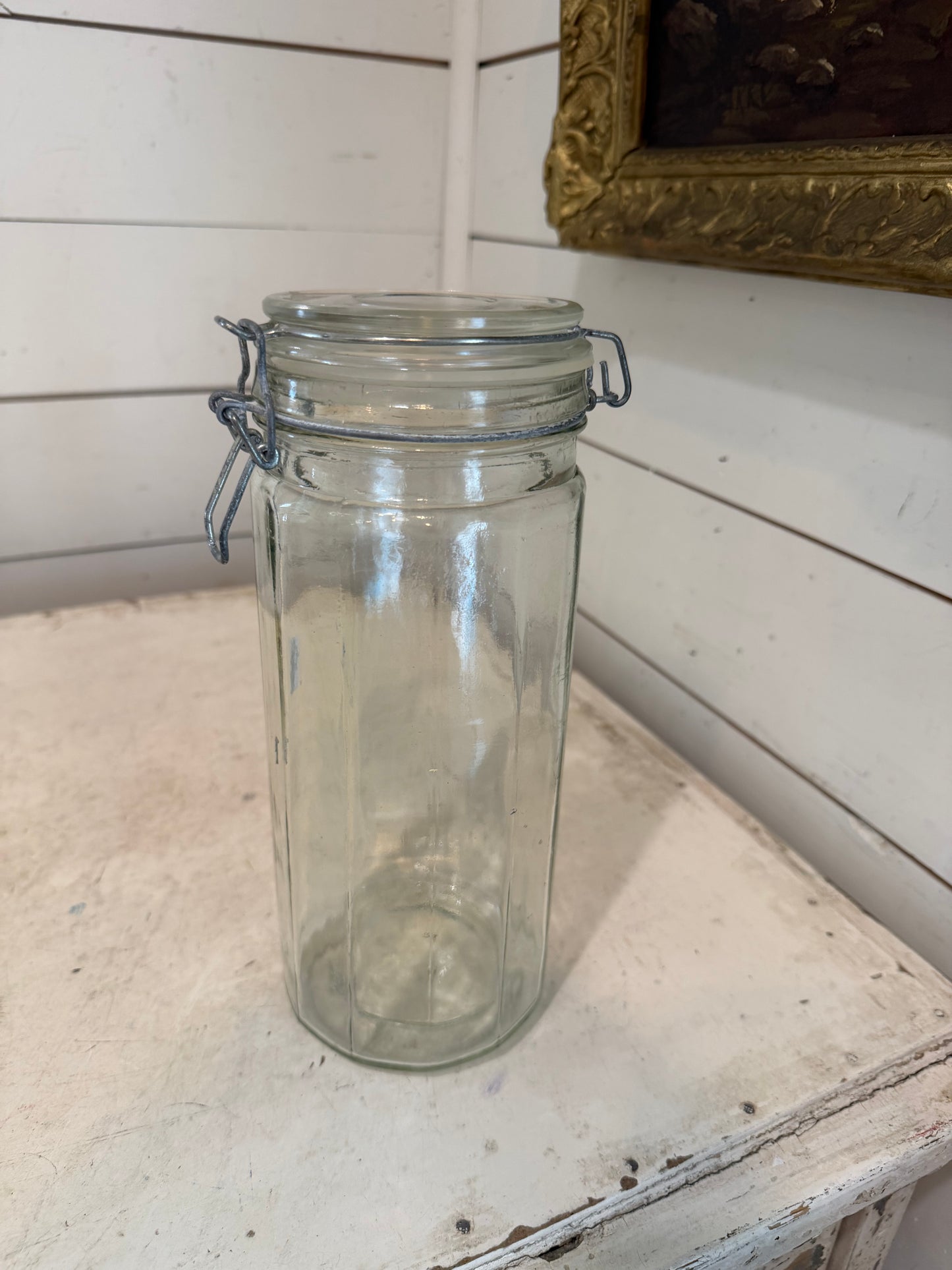 Vintage hermetic pasta jar