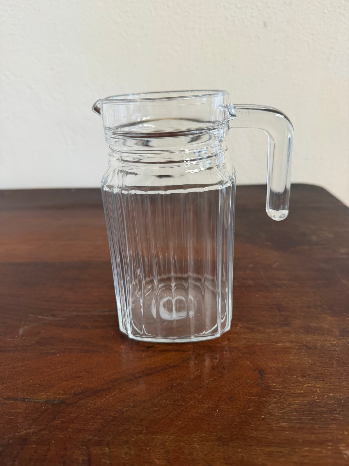 1 Liter Ribbed Glass Pitcher