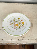 Corelle spring meadow Dinner Plate Floral pattern - has some wear