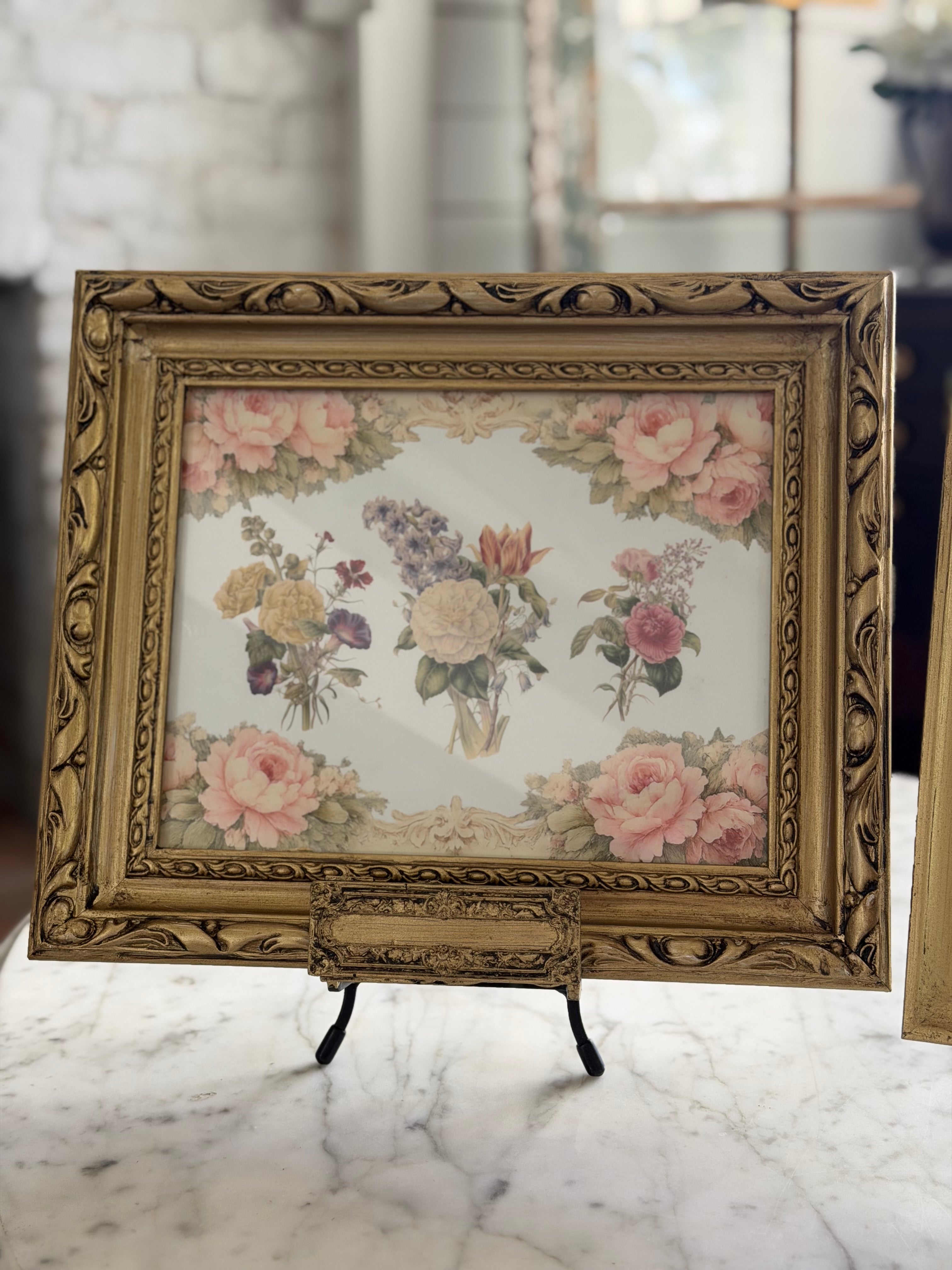 Black easel with Gold Detail Art not included