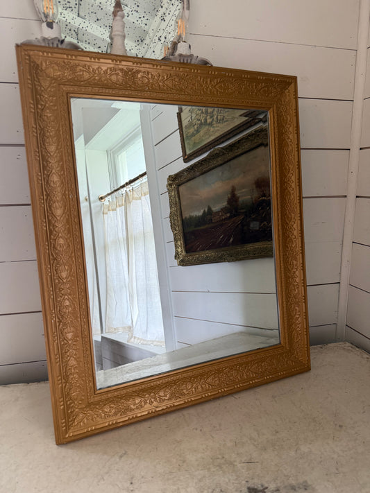 Mirror will get makeover