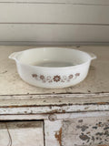 Dynaware Pyr-O-Rey milk glass casserole dish