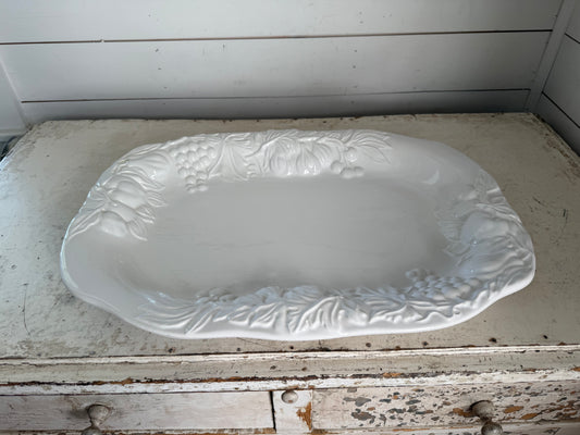 Culinary Essentials XL Embossed Oval Turkey Platter Made in Italy