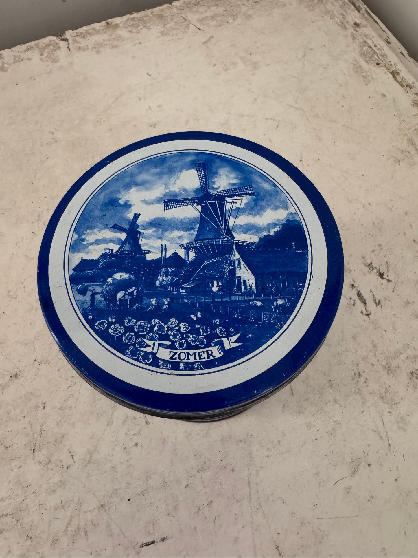 Delft Blue Tea Tin