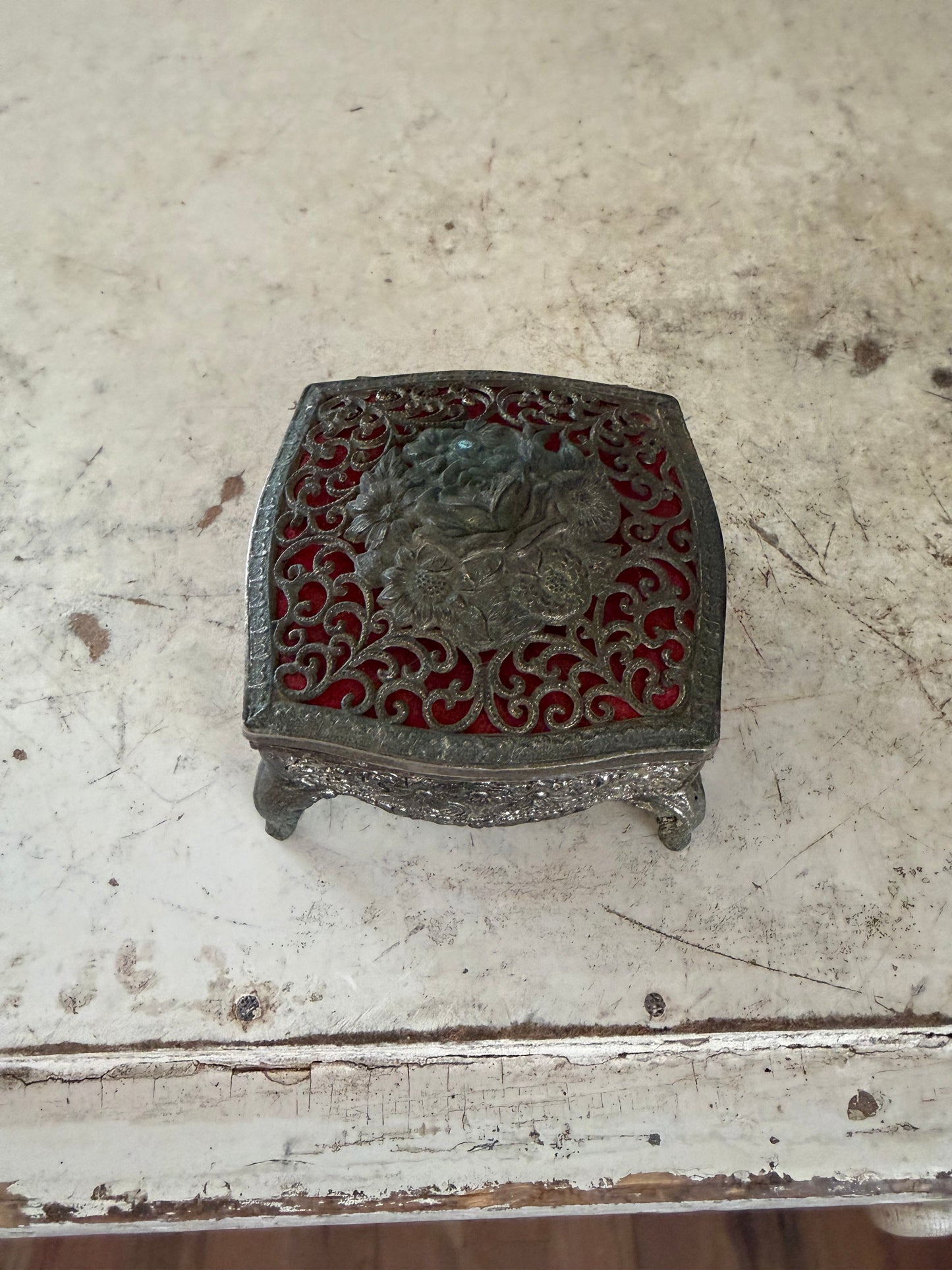 Ornate Silver Plate Trinket or jewelry box broken hinge