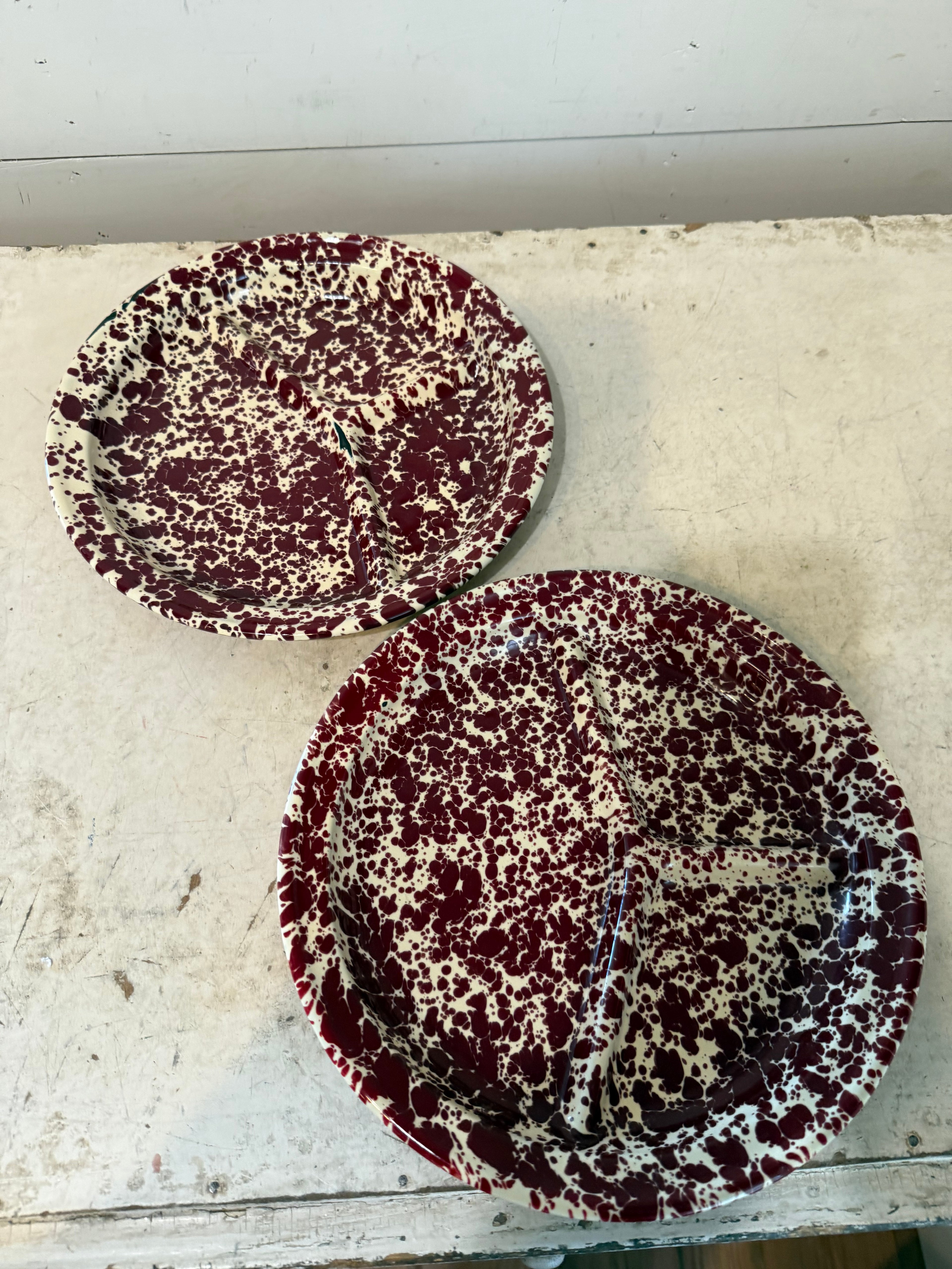 Burgundy and cream divided Splatterware enamel plate sold individually
