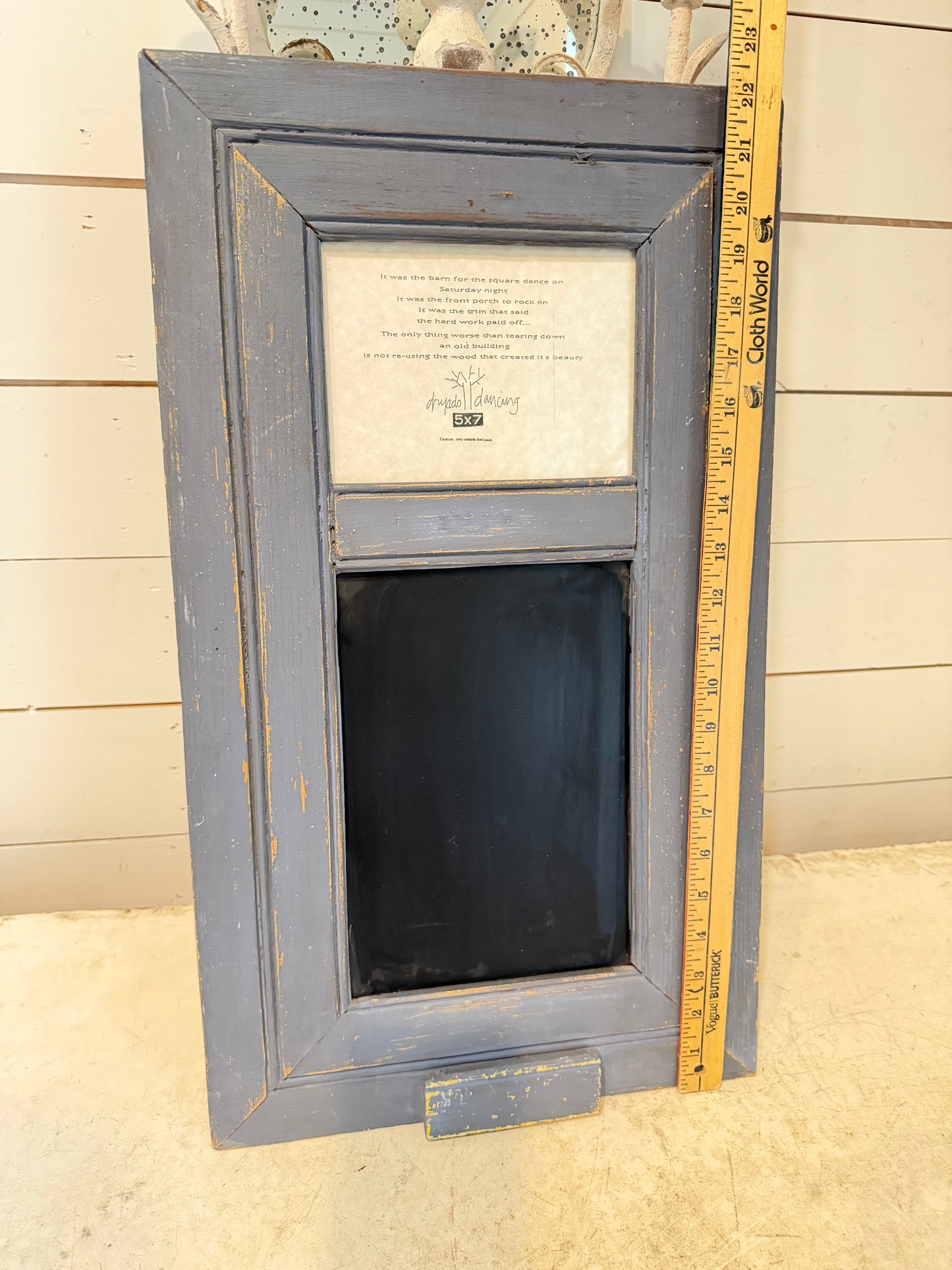 Reclaimed wood chalkboard will get art in picture frame