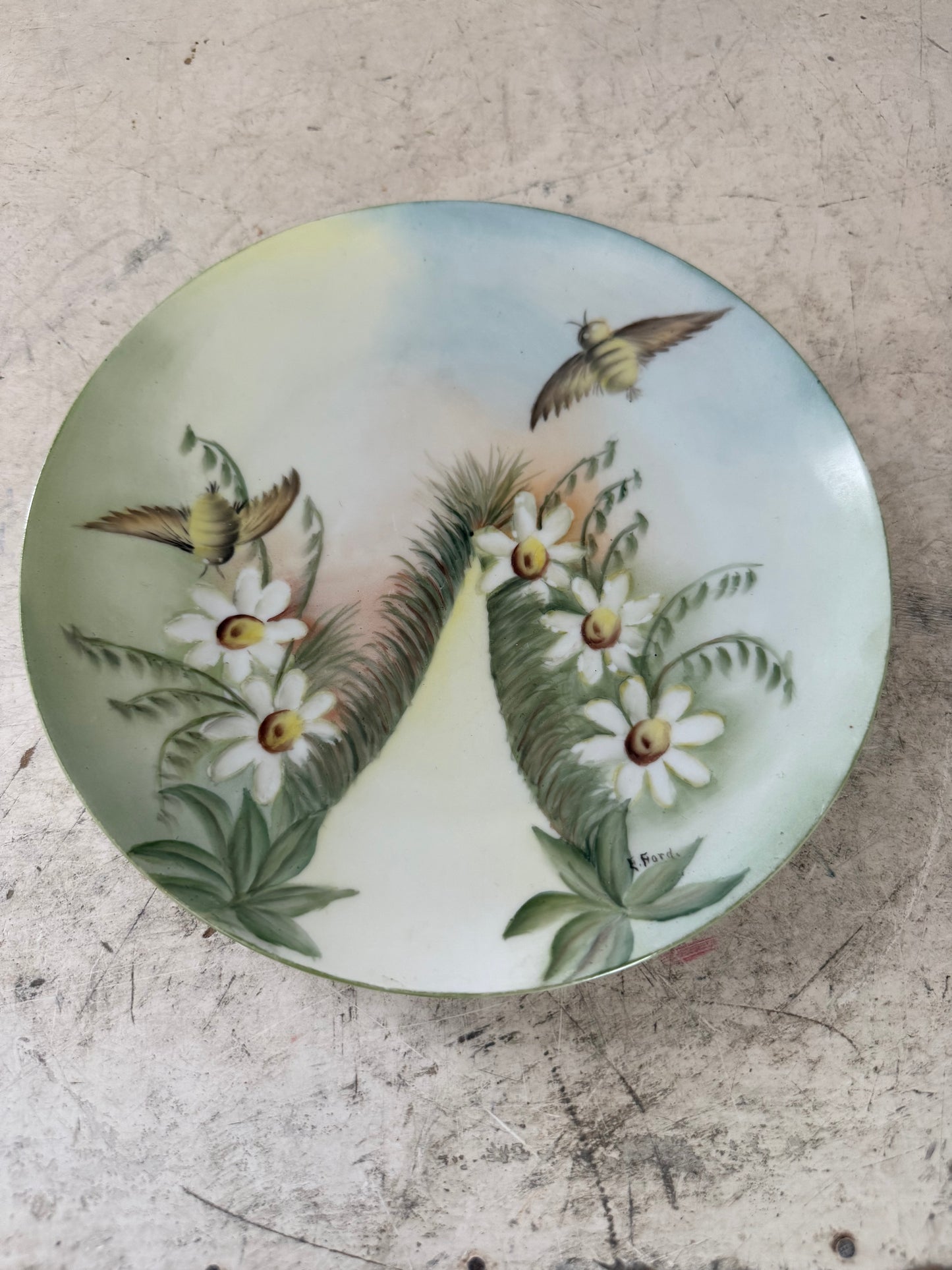 Vintage hand painted Daisy plate Austria