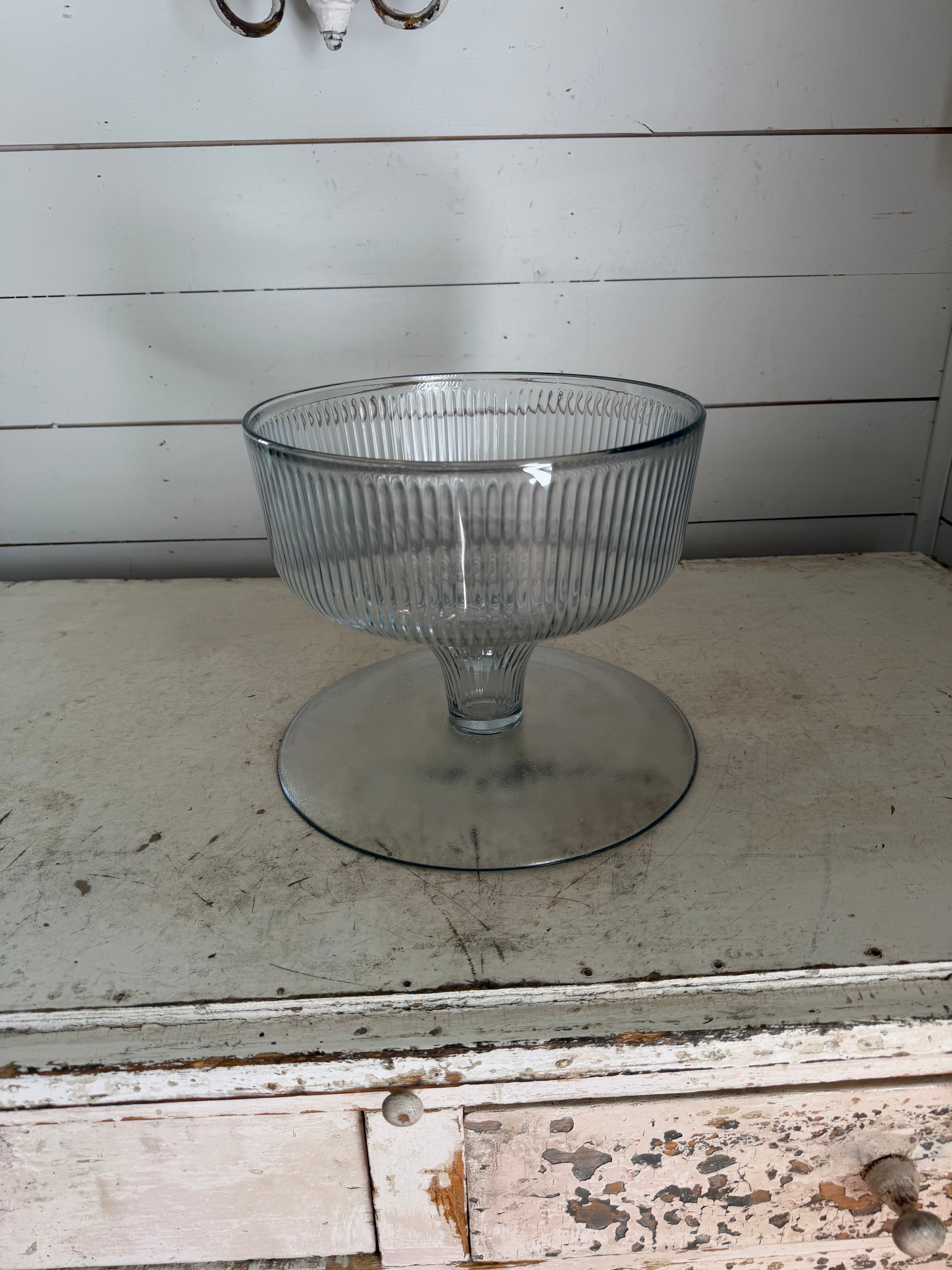 Vintage Anchor Hocking cake Plate and Punch Bowl