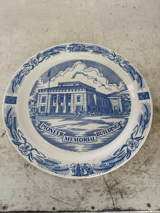 DAUGHTERS OF UTAH PIONEERS CENTENNIAL HISTORICAL COLLECTOR PLATE