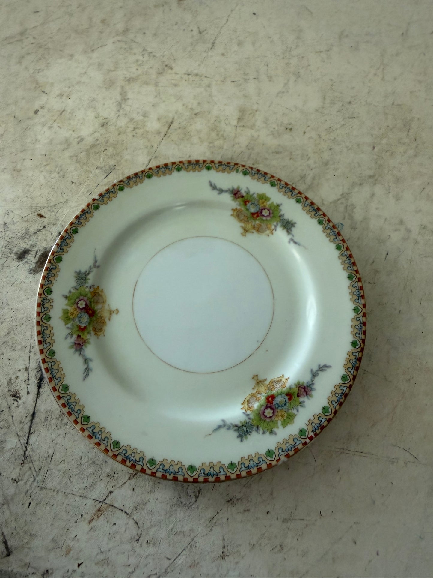 Kikusui Japan Salad Plate Gold Trim Multi Color Flowers Pattern Hand Painted 7.5" Used