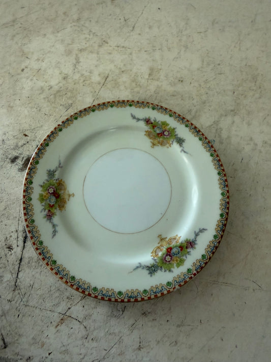 Kikusui Japan Salad Plate Gold Trim Multi Color Flowers Pattern Hand Painted 7.5" Used